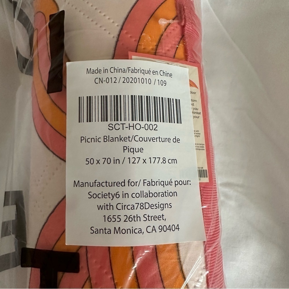 PICNIC Blanket - Picture 2 of 4